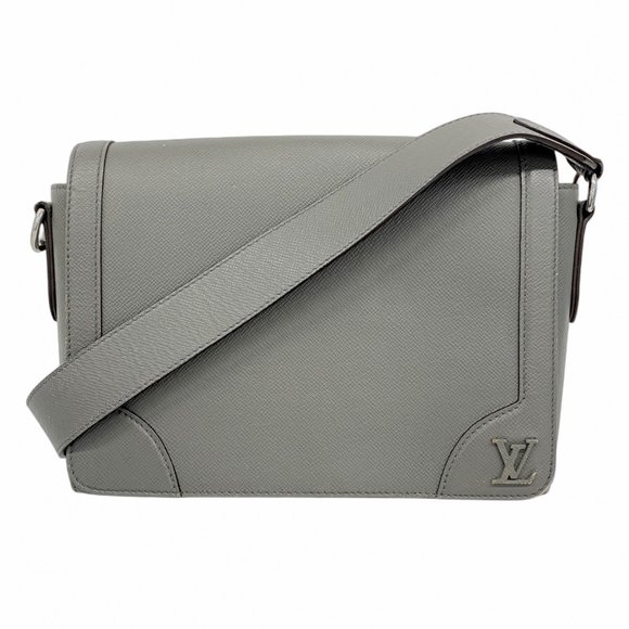 Louis Vuitton Taiga New Flap Shoulder Bag M30808 for Men - Picture 1 of 12